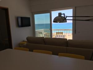 Lemon Tree Beach Apartment