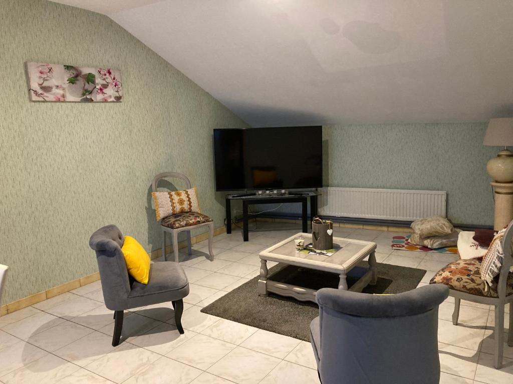 LEMON - Zentrum - 65 Zoll - NTFLX 38100 Brunswick