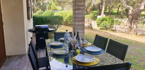 Appartement Lena 6 pers piscine 500 m plage Sainte-Lucie-de-Porto-Vecchio france