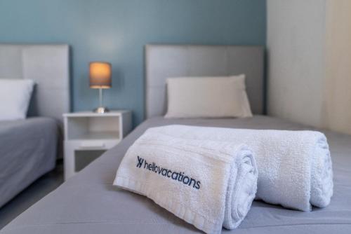 Lena`s Beach House by HelloVacations