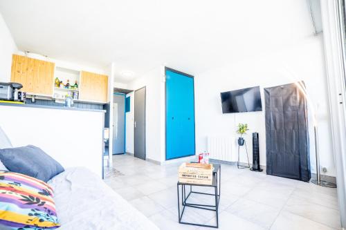 LENA STUDIO2 LA GRANDE MOTTE - PLAGE - CENTRE VILLE - 50m PORT - CONFORT