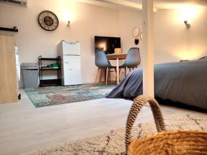 Leopold Room 30m2 Hyper centre, Netflix & Wi-fi