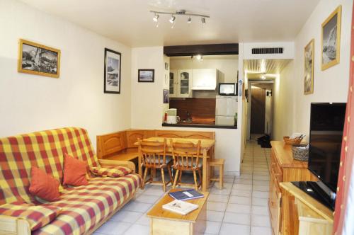 Les 2 Alpes - Beau T2 au pied des pistes 6 personnes