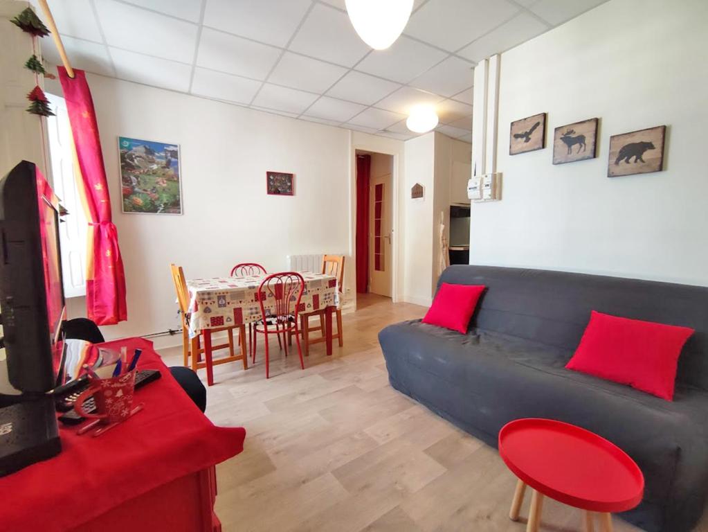 Appartement Les 3 renards 15 Allée d'Etigny 31110 Luchon