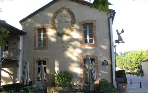Les Albizias 5