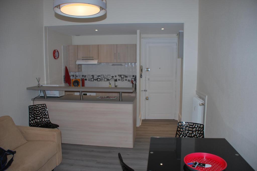 Les Ambassadeurs 10 Boulevard de Russie, 03200 Vichy