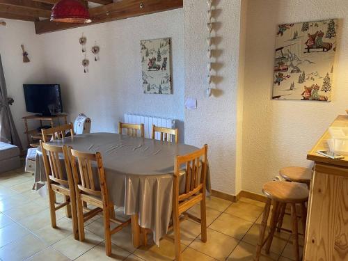 Appartement Les Angles, 3 pièces, 6 personnes - FR-1-295-153 Les Angles france