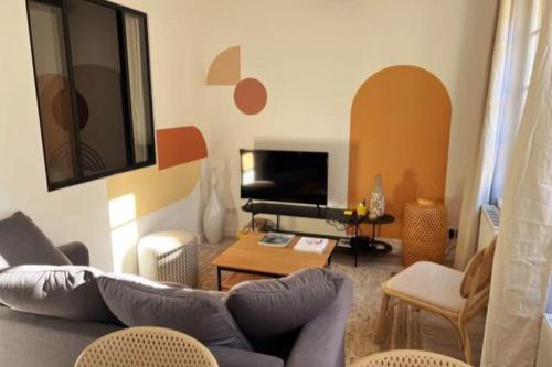 LES ARCHES - BELLE DECORATION - WIFI - AC CLiM