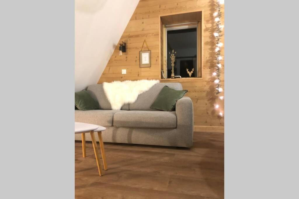 Les Arènes - 2 chambres - Climatisé avec Balcon