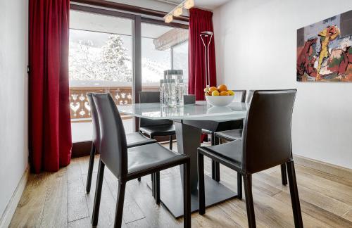 Appartement APPARTEMENT LES BOUQUETINS 1010 Rue du Jardin Alpin Courchevel