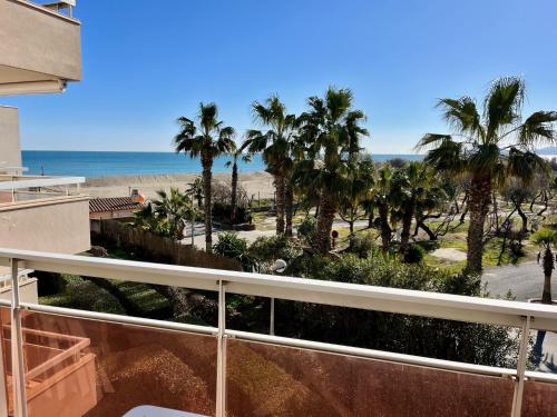 Les Capitelles 97 - Studio vue mer - residence avec pisicne