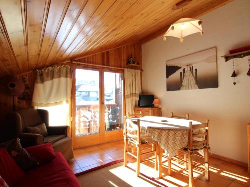 Appartement Les Carroz d'Arâches, 3 pièces, 6 personnes - FR-1-572-147 Arâches-la-Frasse france