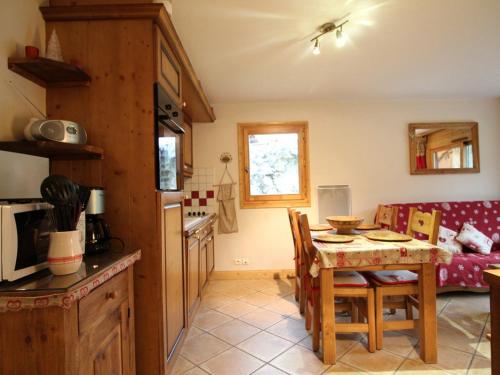 Appartement Les Carroz d'Arâches, 3 pièces, 6 personnes - FR-1-572-5 Arâches-la-Frasse france