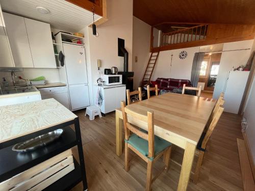 Appartement Les Carroz d'Arâches, 4 pièces, 6 personnes - FR-1-572-271 Arâches-la-Frasse france