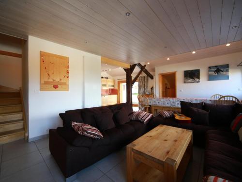 Appartement Les Carroz d'Arâches, 6 pièces, 12 personnes - FR-1-572-23 Arâches-la-Frasse france