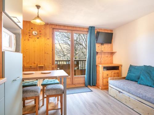 Les Chevreuils - 72 - Appart renove - 4 pers