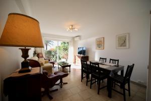 Les Cormorans by Booking Guys