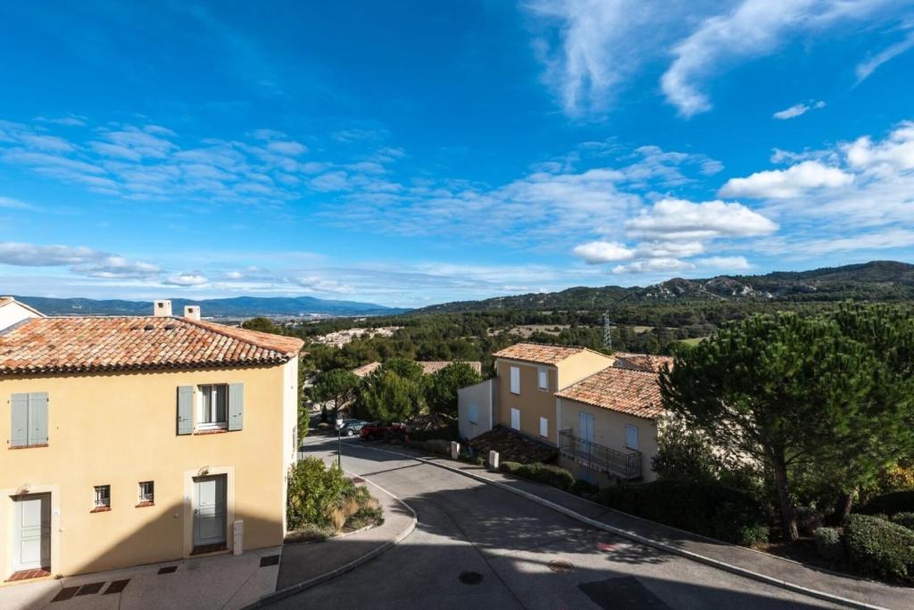 Appartement Les Coteaux de Pont Royal en Provence - maeva Home - Appartement 2 Pièces 4 17 Domaine et Golf de Pont-Royal, Route Charleval 13370 Mallemort