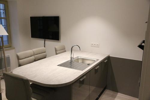 Les Dentelles - Appartement meublé design Petite France