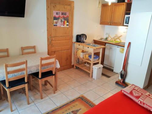 Appartement Les Deux Alpes, 2 pièces, 4 personnes - FR-1-516-145 Mont-de-Lans france