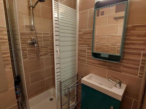 Appartement Appartement Les Deux Alpes, 2 pièces, 4 personnes - FR-1-516-185 3 rue des cotes brunes Les Deux Alpes