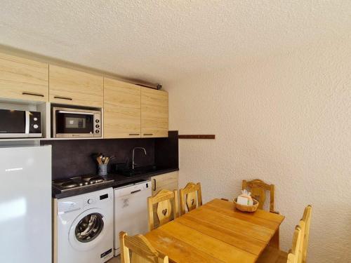 Appartement Les Deux Alpes, 2 pièces, 6 personnes - FR-1-348-176 Les Deux Alpes france