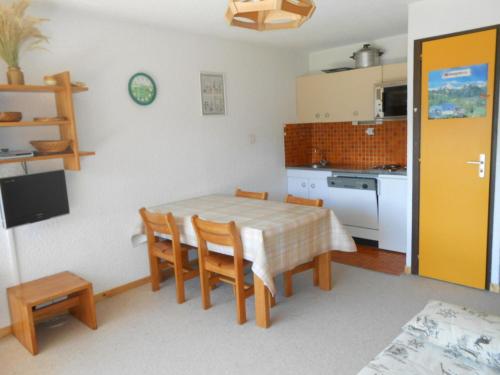 Appartement Les Deux Alpes, 2 pièces, 6 personnes - FR-1-516-16 Les Deux Alpes france