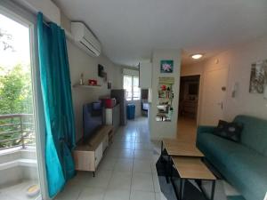 Les deux Châteaux avec piscine, climatisation et Wi-Fi