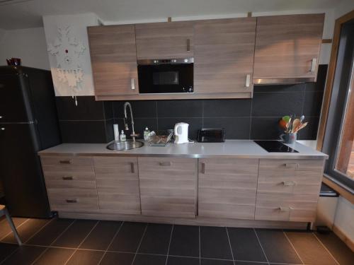 Appartement Appartement Les Gets, 3 pièces, 5 personnes - FR-1-623-195 1693 route des Grandes Alpes Les Gets