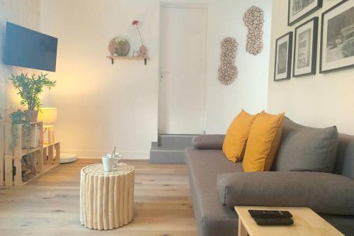 Les Grumes, Centre Ville, Jardin,Self check-in, FreeWifi, Netflix
