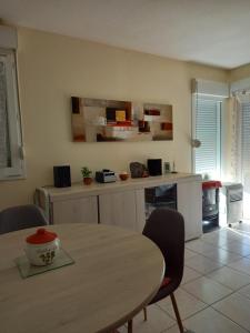 Appartement Les hauts du moulin Apt C5 residence les hauts du moulin 17500 Jonzac -1