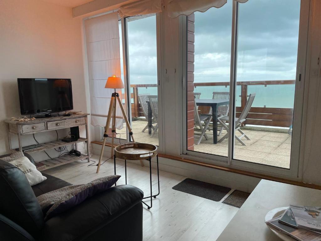 Appartement LES ILES VUE SUR MER 4 Rue Amiraux Mecquet 50230 Agon-Coutainville