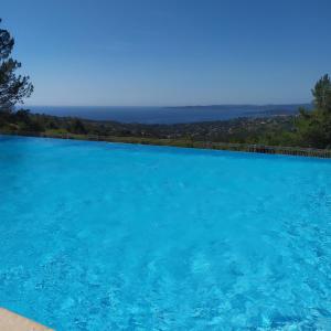 les issambres, appt 4 personnes, vue mer golf st tropez