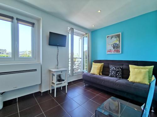 Les jardins de la coulée verte by Booking Guys