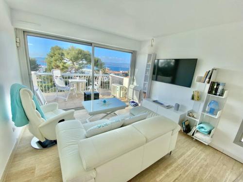 Les JARDINS DU PORT Appartement Piscine face mer