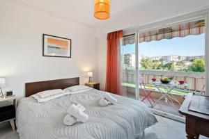 Les Jasmins Apartment