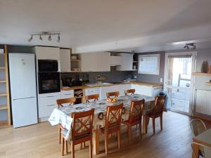 Appartement Les Jonquilles: gîte 8/10 pers. avec vue imprenable! 182 Chemin des Gouttridos 88400 Gérardmer Lorraine