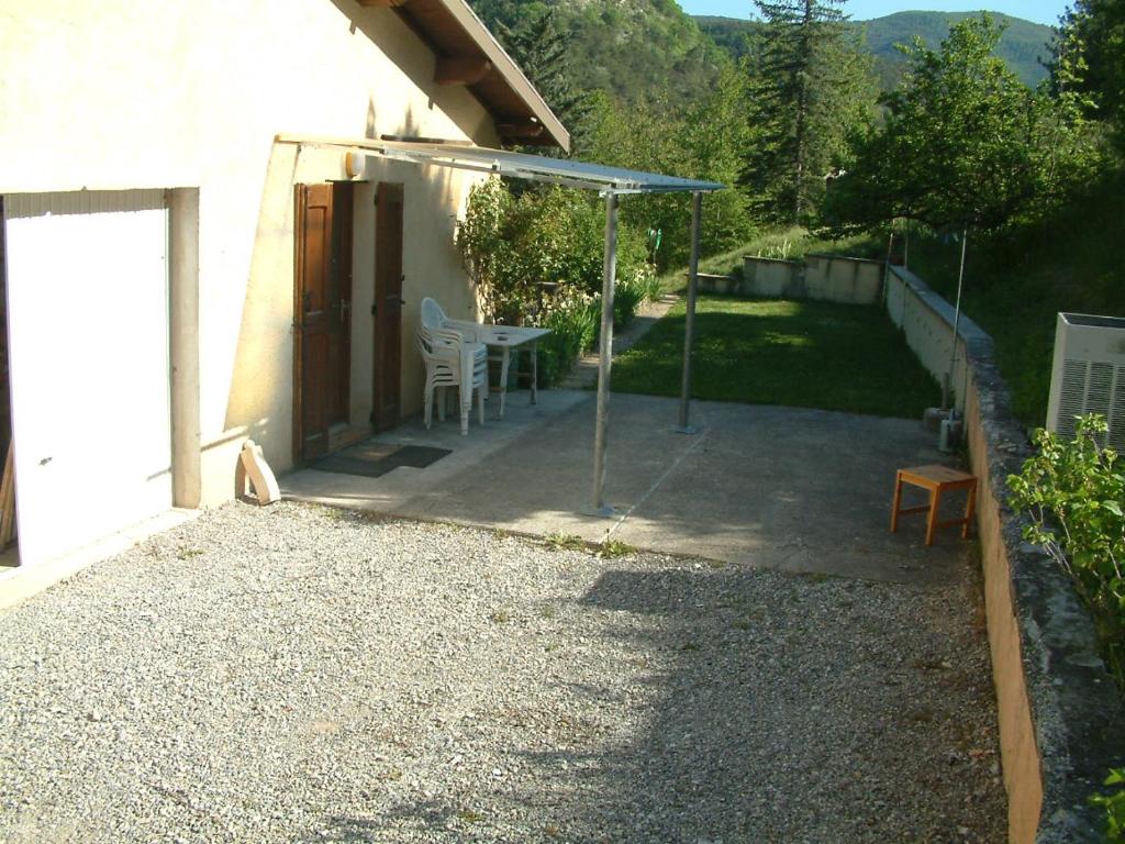 Appartement les lavandes Route de Vaucluse 05150 Montjay