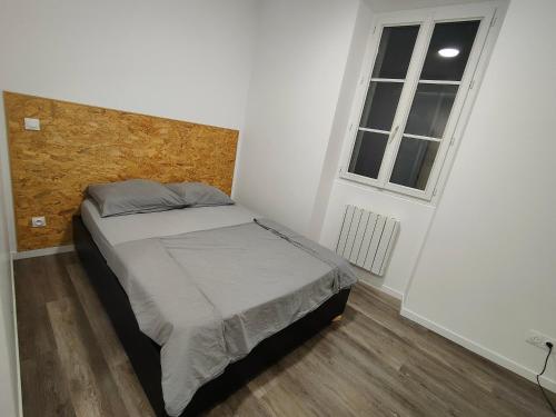 Les Lofts De Provins: Apt 5