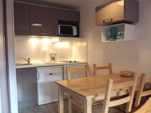 Appartement Appartement Les Menuires, 2 pièces, 4 personnes - FR-1-344-877 PLACE DES BOUQUETINS Les Menuires