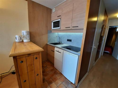 Appartement Appartement Les Menuires, 2 pièces, 5 personnes - FR-1-452-125 Preyerand -  - Preyerand Les Menuires