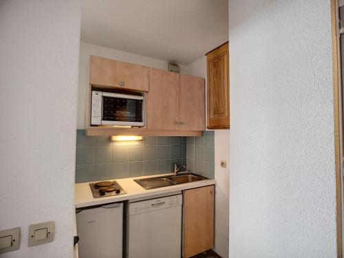 Appartement Les Menuires, 3 pièces, 6 personnes - FR-1-178-104 Les Menuires france