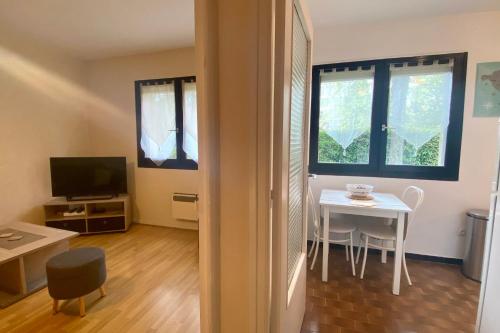 Les Merisiers - studio cosy à Annecy le Vieux - Wifi & Parking
