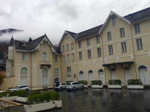 les montagnes d'Étigny