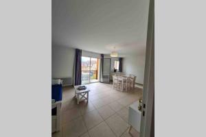 Les Mouettes appartement pour 4, résidence de vacances avec piscine
