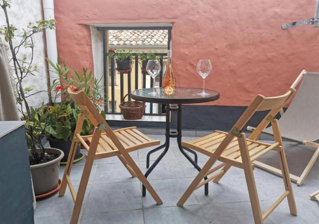 Appartement Les Ocres Appartement Vieux Nyons, climatisé 3 Rue des Déportés 26110 Nyons