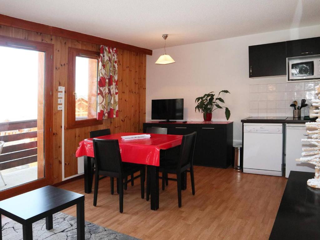 Appartement Appartement Les Orres, 2 pièces, 4 personnes - FR-1-322-32 La Combe D Or NÂ°204 - Chemin De Pra Paisset -, 05200 Les Orres