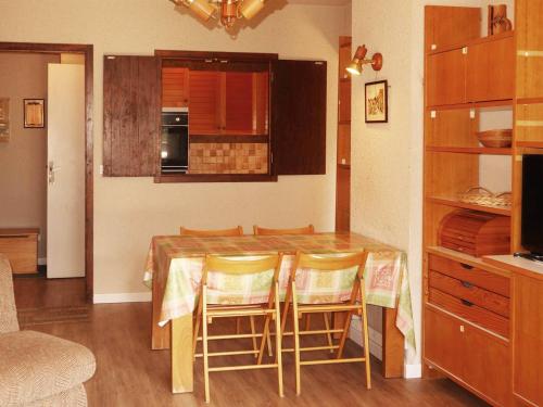 Appartement Les Orres, 2 pièces, 6 personnes - FR-1-322-362 Les Orres france