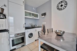 Appartement Les Oyats Rés les Oyats Place des Pinassons 85800 Saint-Gilles-Croix-de-Vie Pays de la Loire