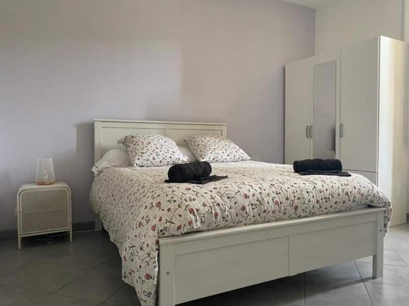 Appartement Les Palmiers Guy Jean Marie 13 rue de la Paulele 12100 Millau